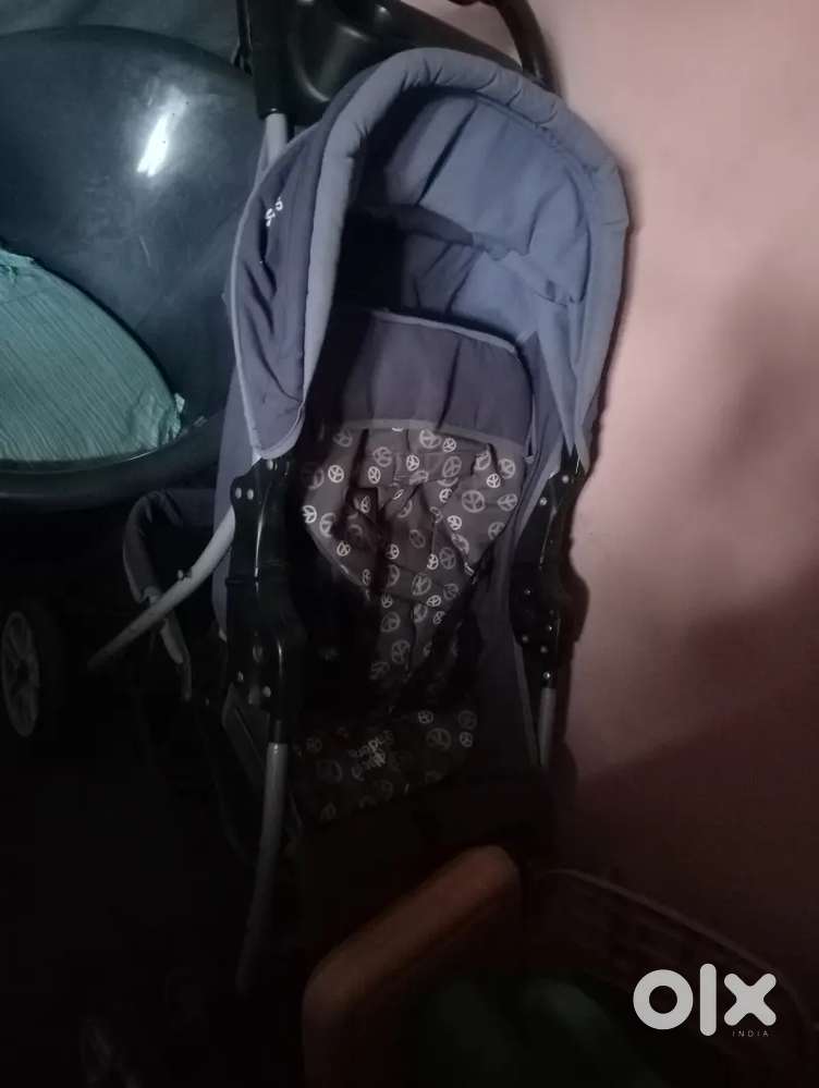 Baby pram wheel chair