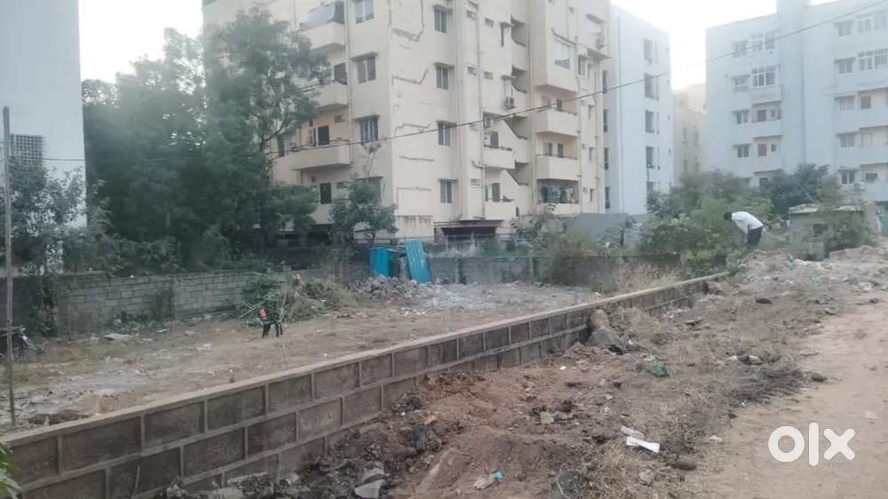 Corner Residency Plot near App Junction for Sale