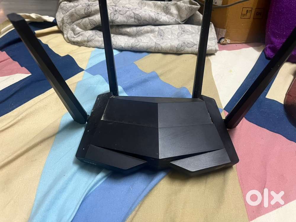 Tenda AC10 AC1200 DUAL BAND ROUTER