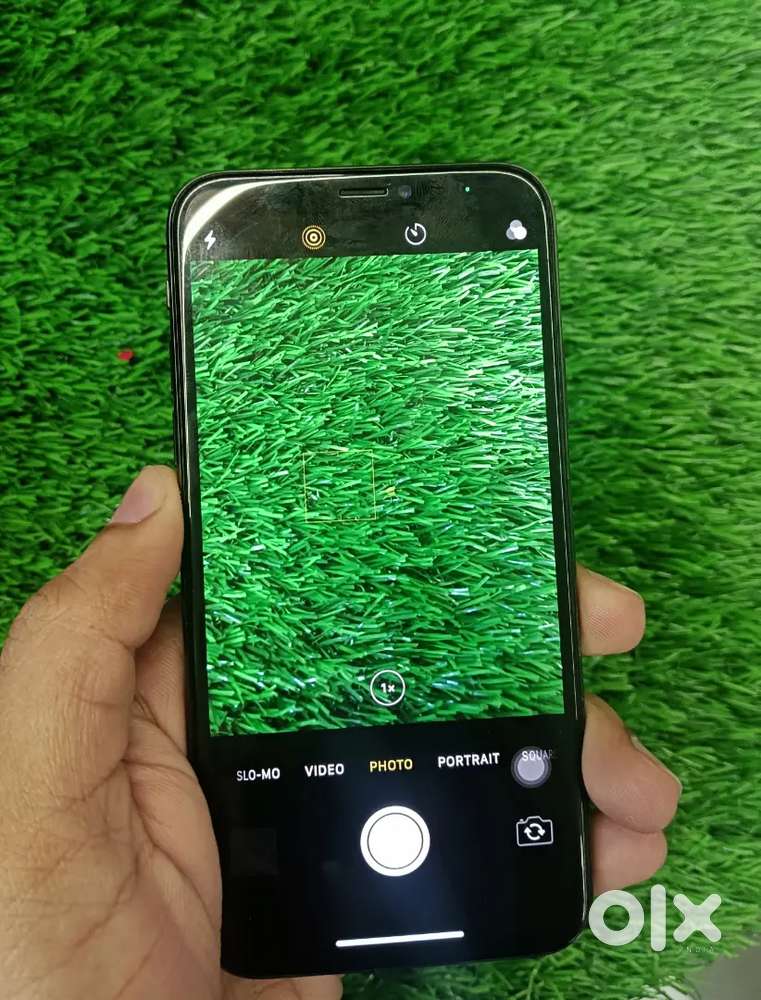 Apple iPhone X (64GB, Black) – Good Condition   73% Battery  ₹9500