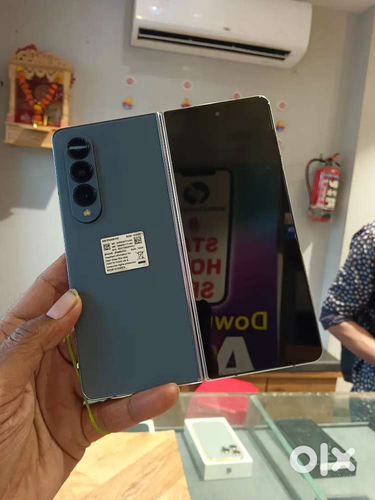 Fold 4 Blue 512 GB only phone