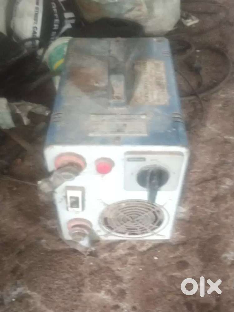 WELDING MACHINE