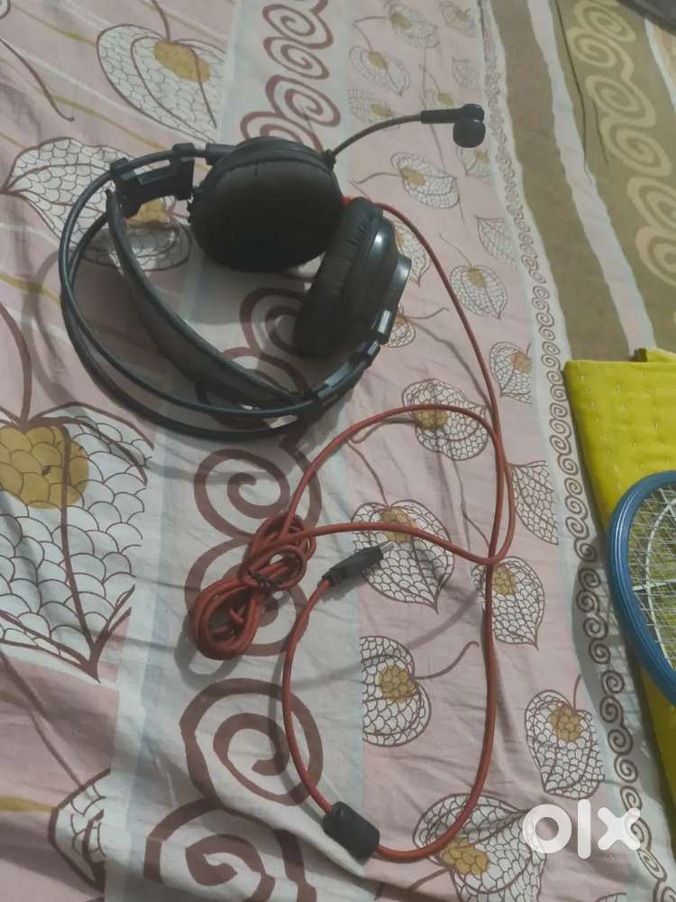 Boat Gaming over ear headphones