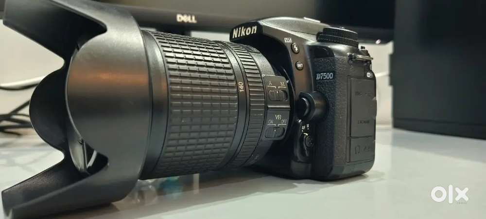 Nikon D7500