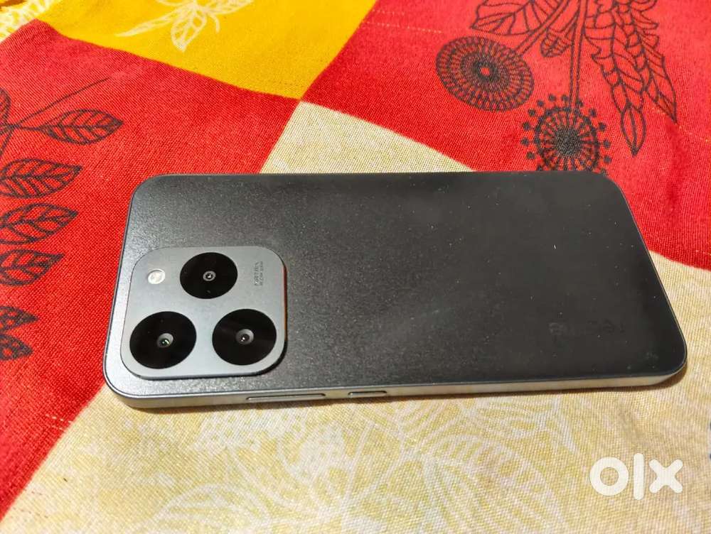 Realme 15t 5g মাত্র 6 দিনের ফোন