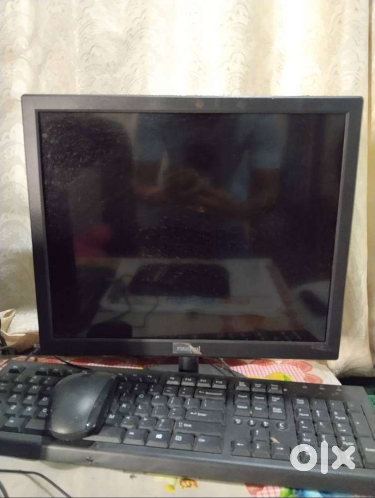 Frontech monitor 17.5 inch