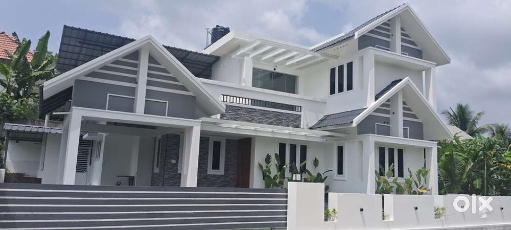 80 ലക്ഷം രൂപക്ക് വാഴക്കുളം ആവോലി ഭാഗത്ത് 7.5 സെന്റ് സ്ഥലവും 5Bhk വീടും