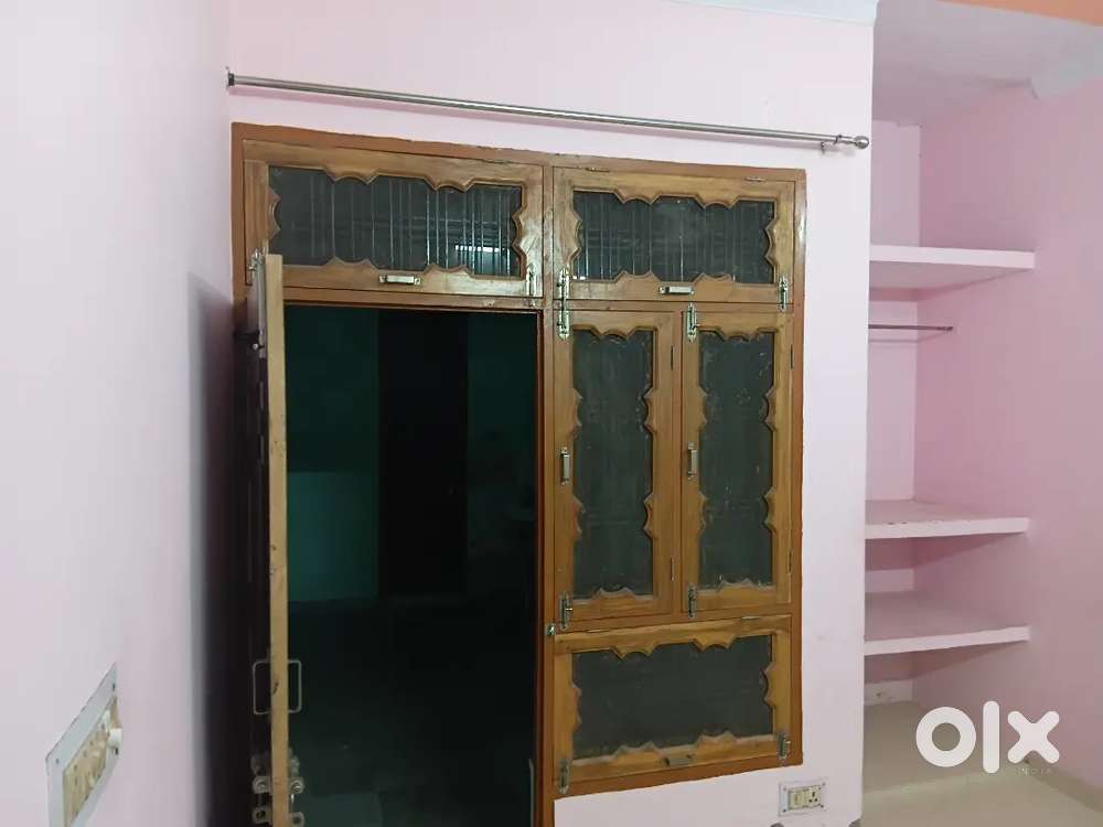 2 big room 1 bathroom 1 kitchen no cunsasatio in price