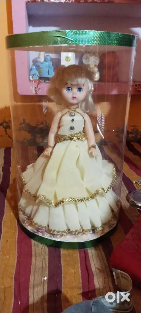 Crafting doll