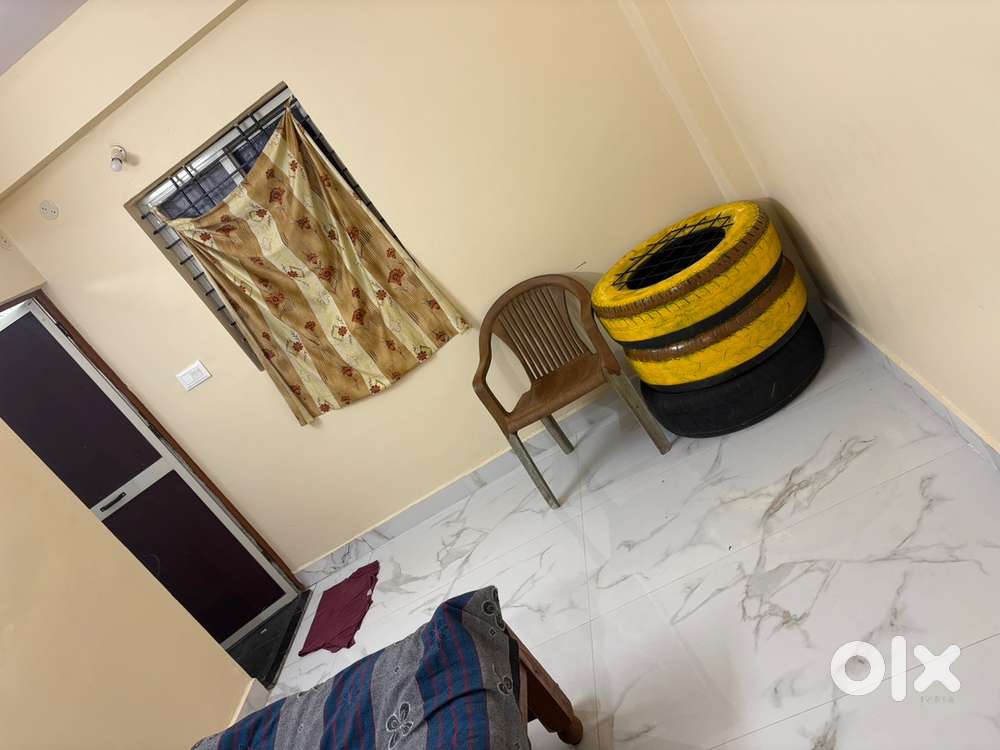 Single room with attacthed let bath.