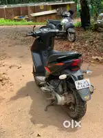Aprilia SR 150 (2018)