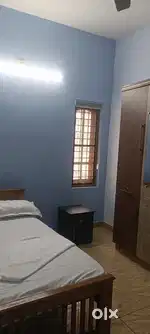 Ulloor, medical collge  ladies pg accommodation available.