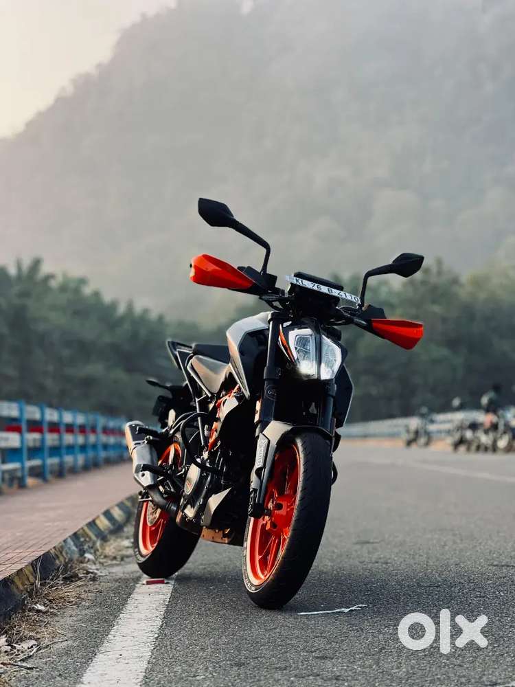 KTM duke 390