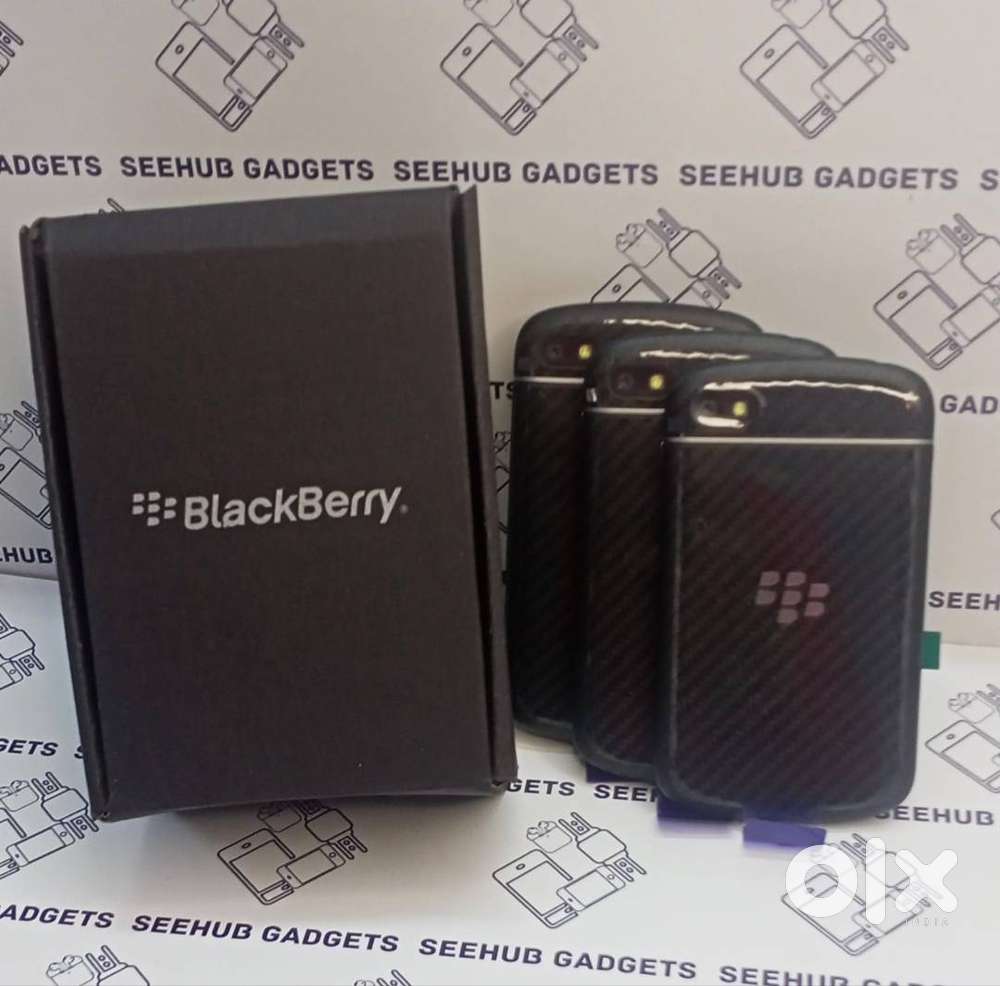 new Blackberry q10  available at best  price cod available with all ac