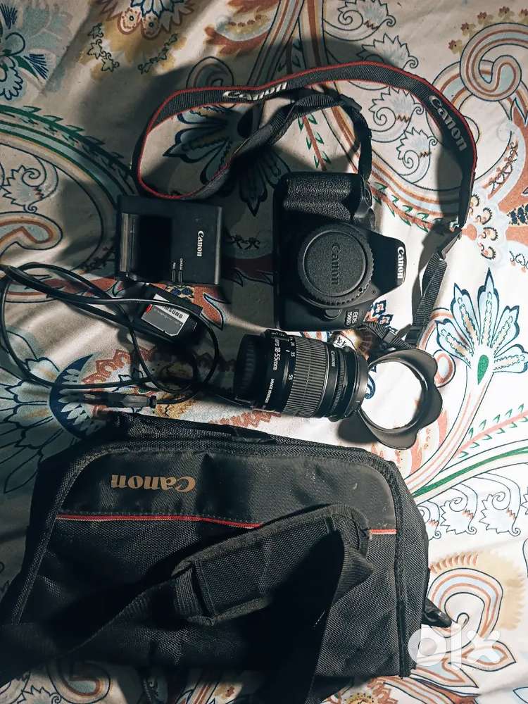 CANON EOS 1500D DSLR