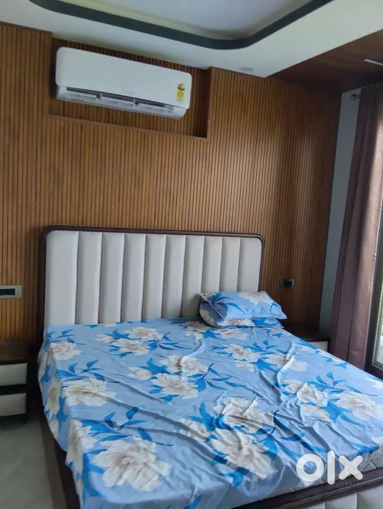 Fully furnished 3bhk at doon vihar jakhan rjapur road
