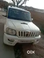 Mahindra Scorpio 2013 Diesel Well Maintained