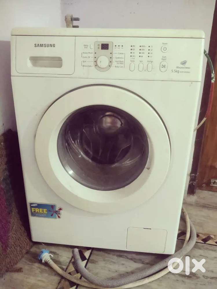 Front load washing machine