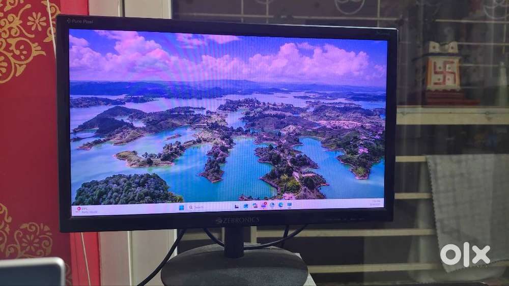 Zebronics monitor for less price