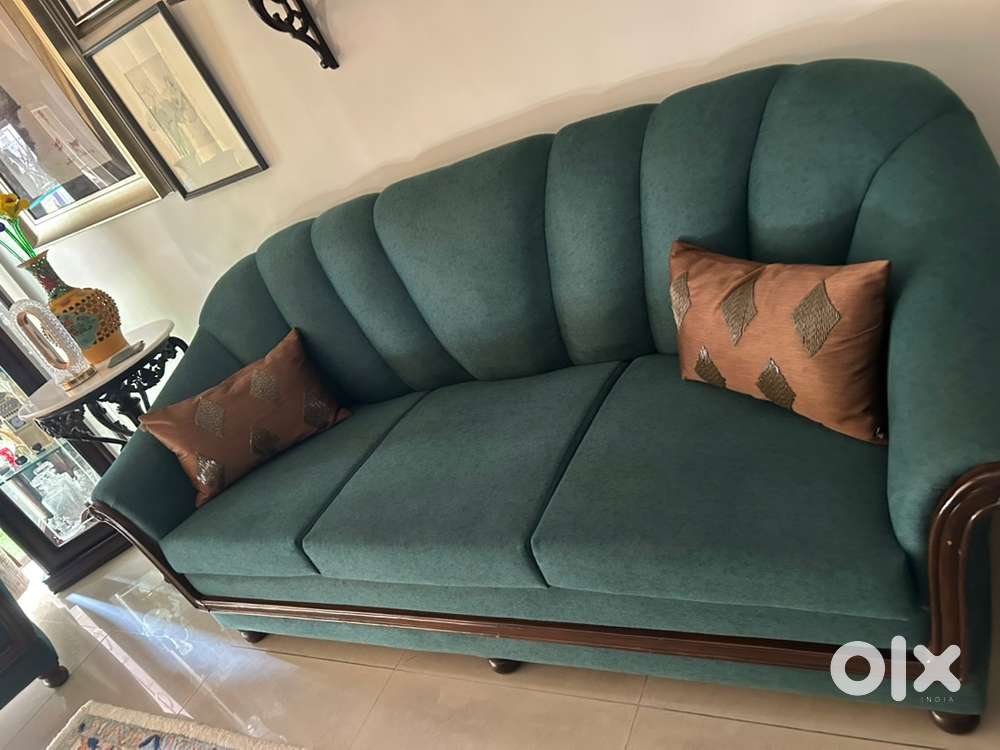 Sale of Sofa set