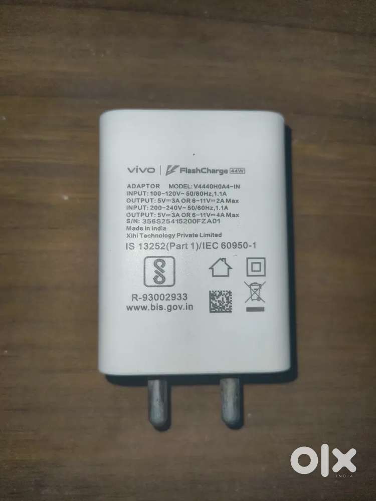 Vivo original adaptor 44w fast changing