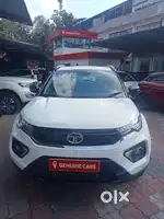 Tata Nexon, 2022, Petrol