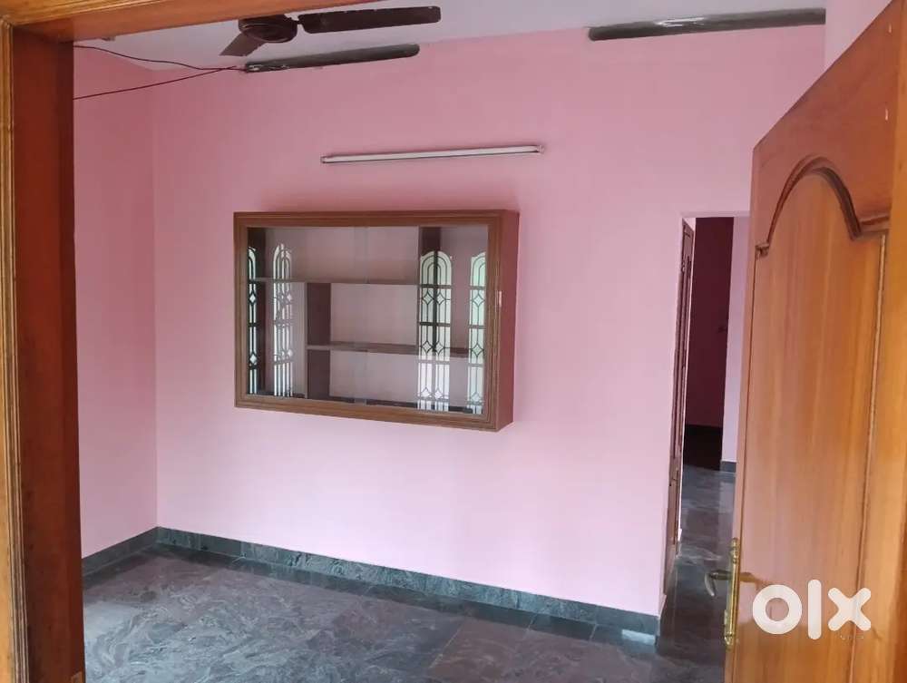 First floor 3bhk house