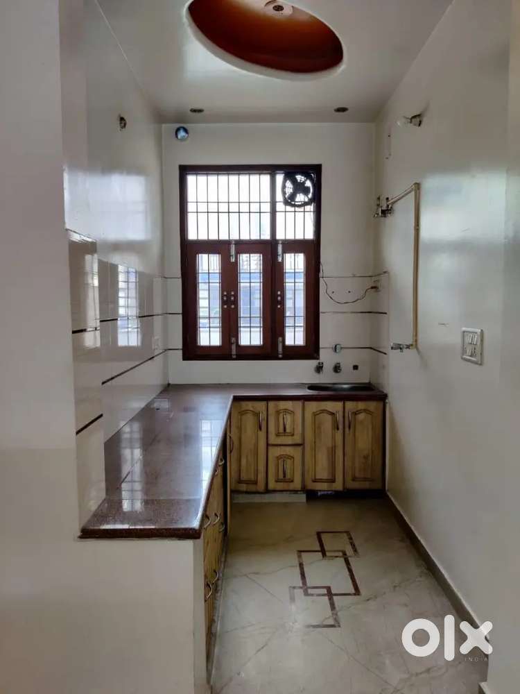 2  BHK FURNISHED FOR FAMILY