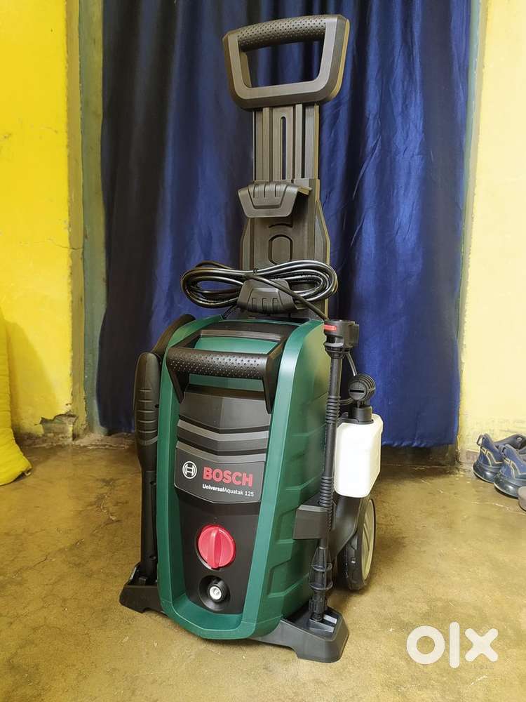 BOSCH High Pressure Washer - 6month Old