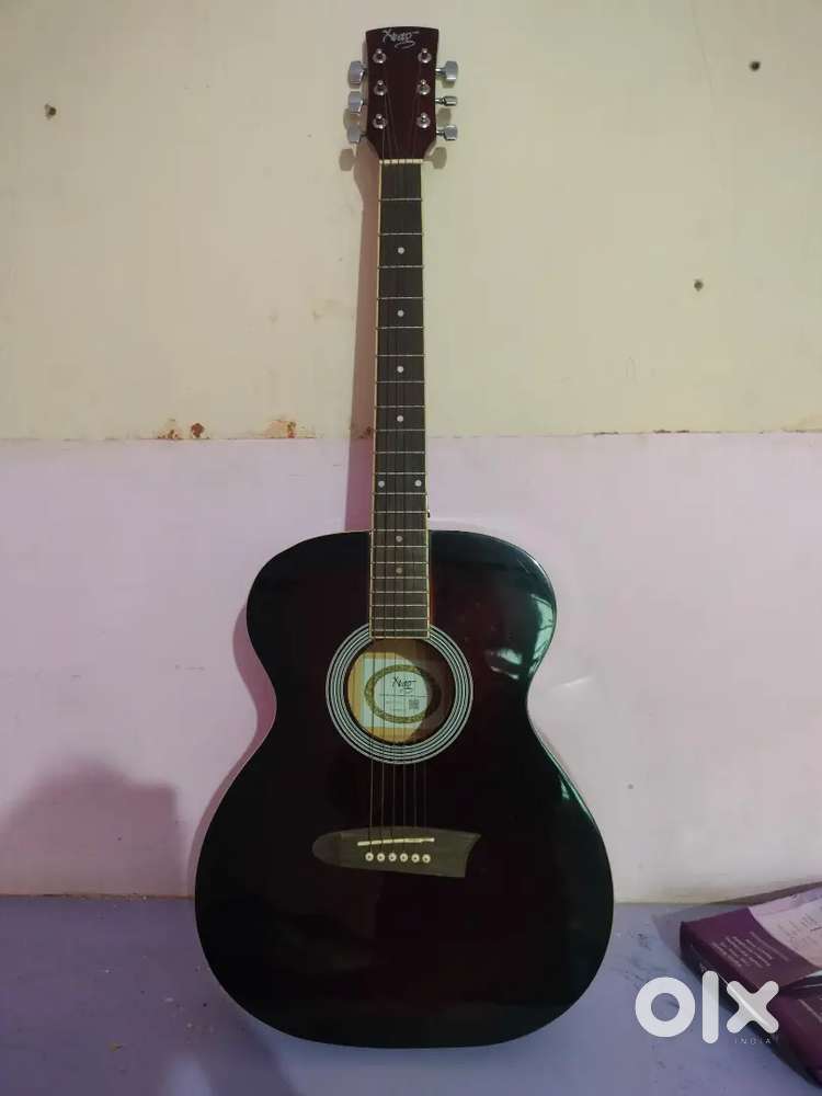 Acoustic guitar