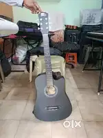Guitar sale 2500