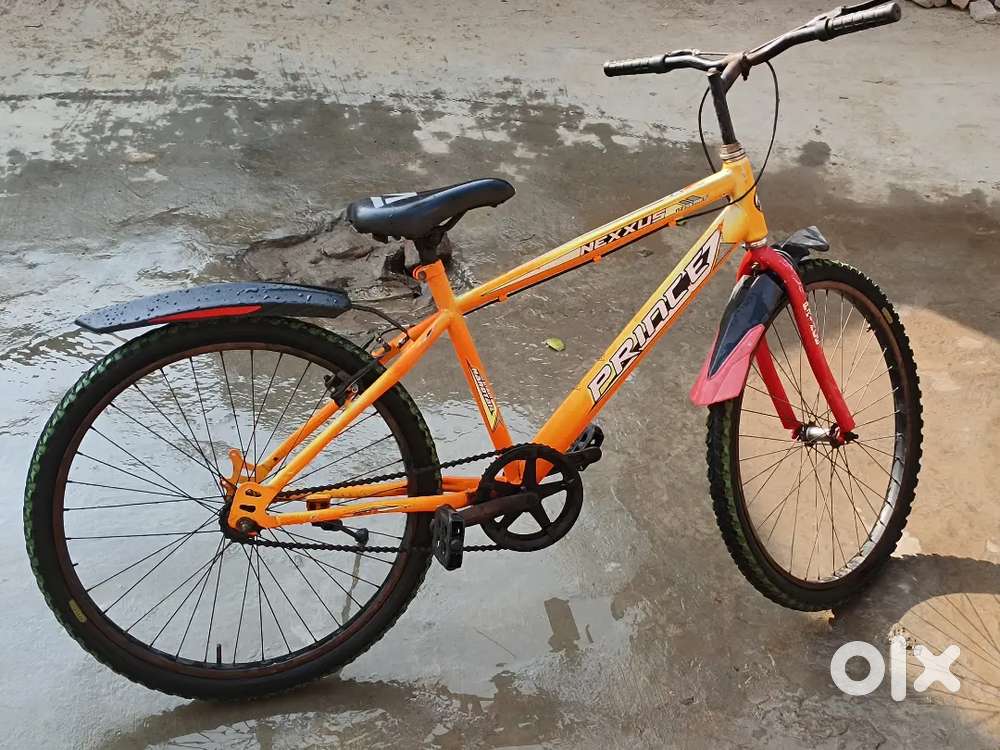 Cycle 1 year old genuine condition kuch kaam ni krvana