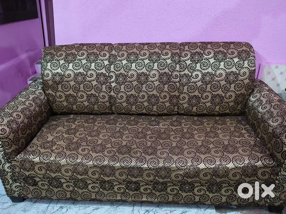 Beautiful sofa set for sale- Great deal, great comfort