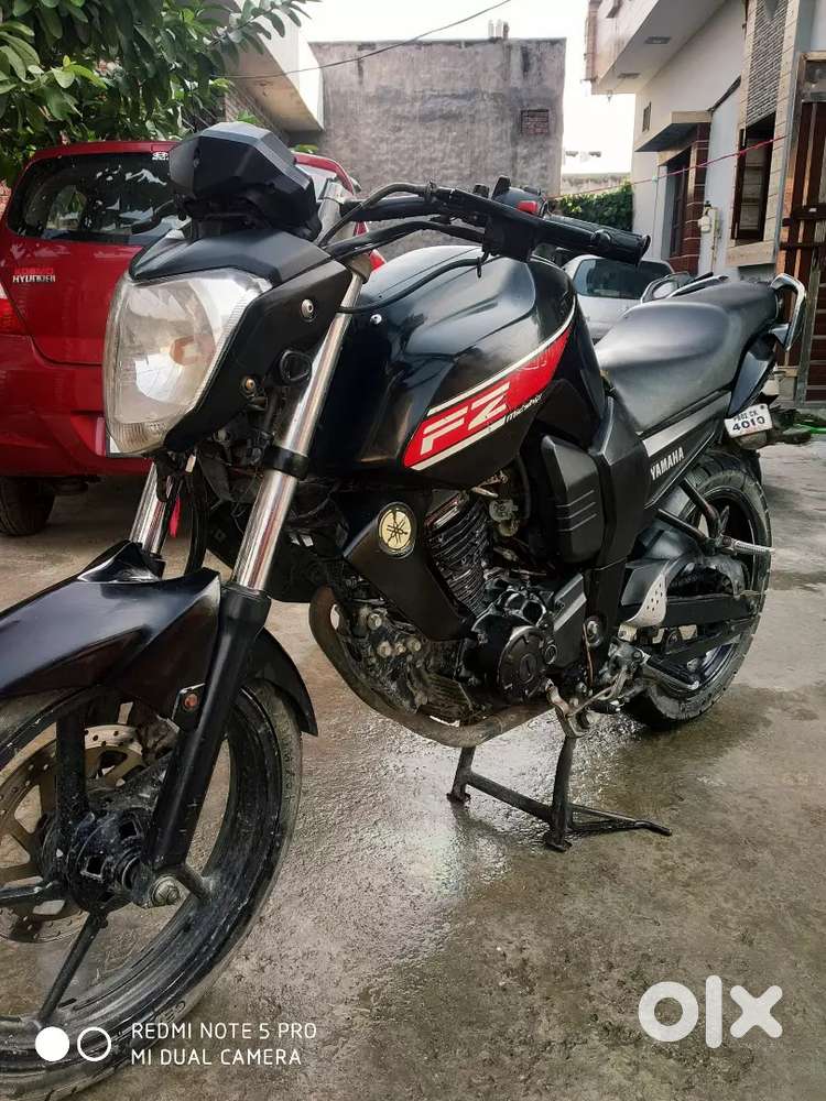 Yamaha FZs