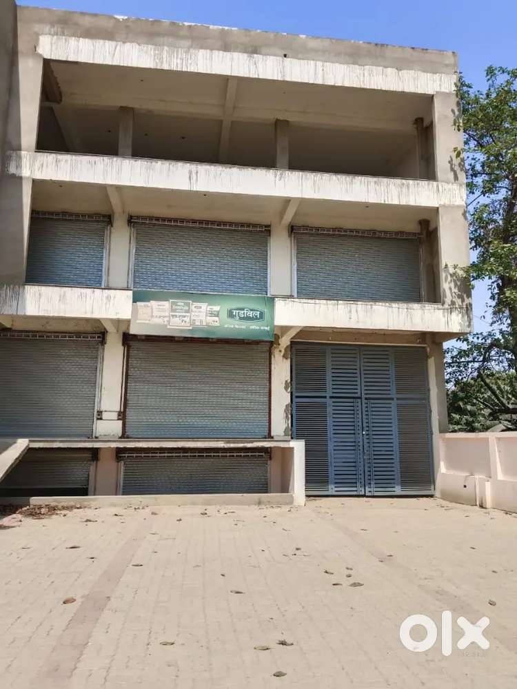 It commercial project wit 2 lift 2 stair case and large parking
