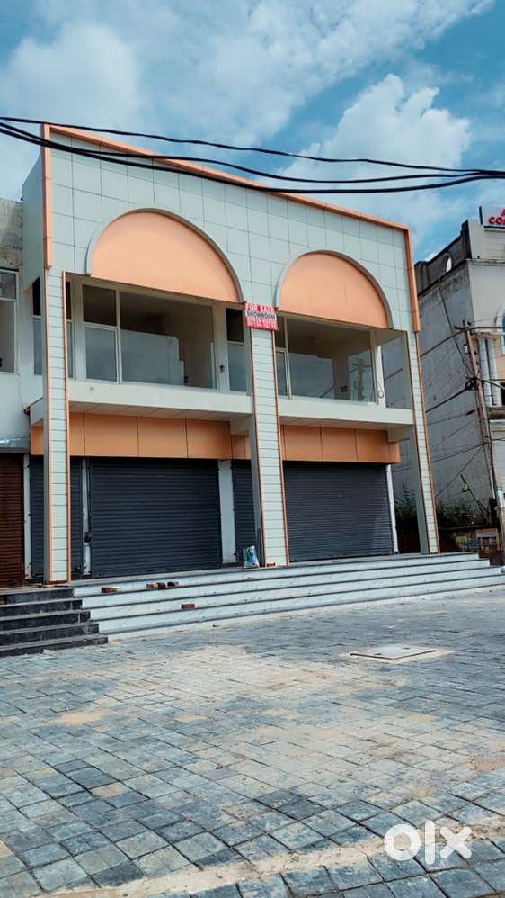 Kharar Kurali kharar highway showroom for sale 32500000