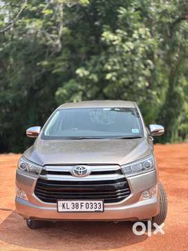 Toyota Innova Crysta 2.8 ZX AT, 2016, Diesel