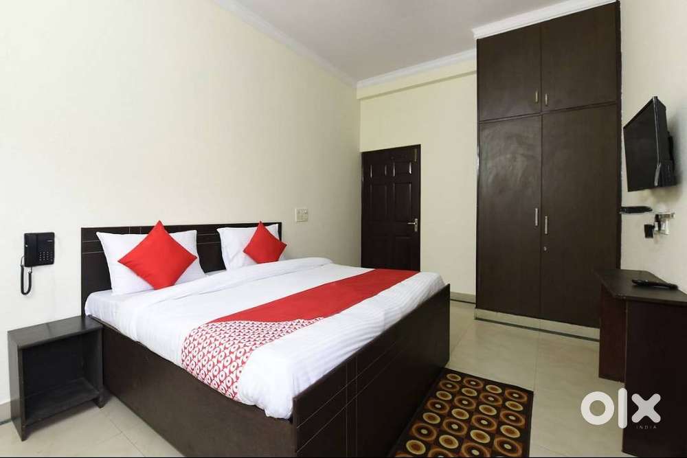 No Brokerage Cripa PGs Sector 62 - Free Field Expert