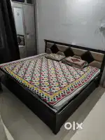 Double Bed with storage&mettress6.5×5.5 Ft
