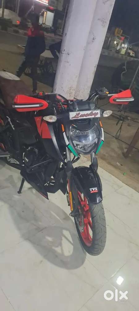 TVS APACHE RTR 160 CC DENA HAI LENE WALE HI CALL YA MGS KARE