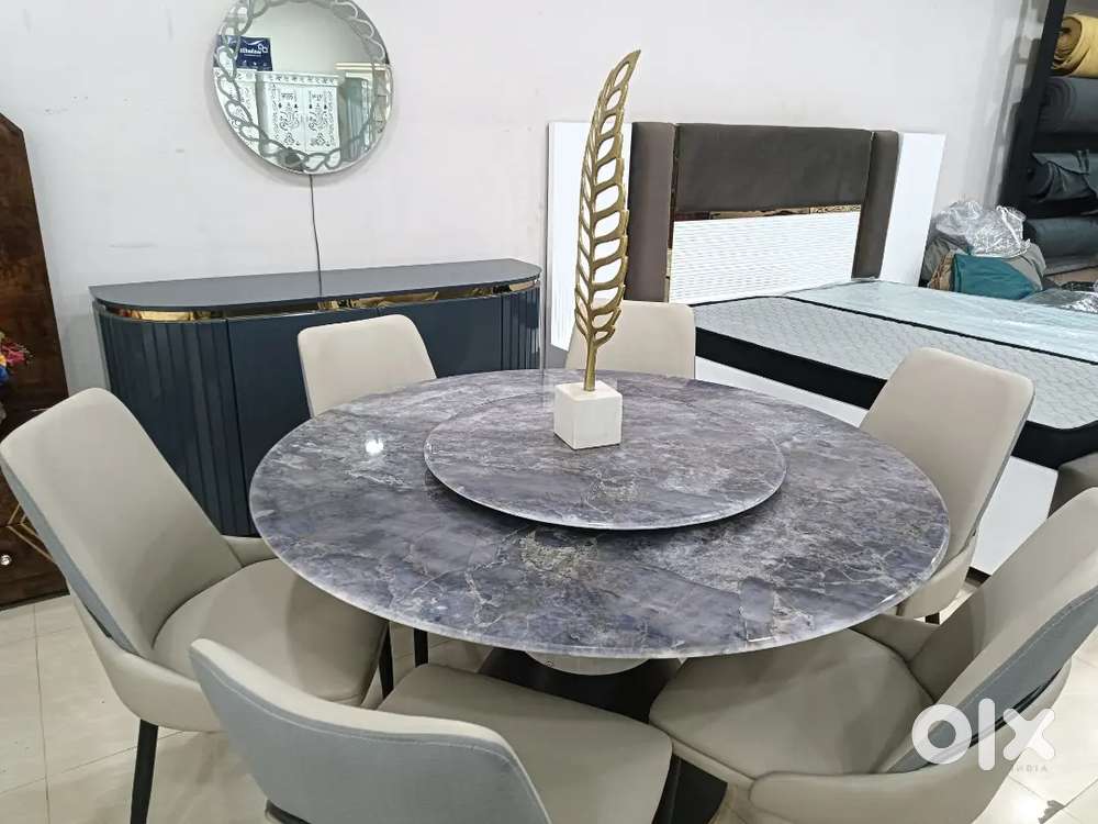 DREAM DINING TABLE RS-24999