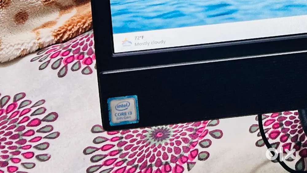 Dell 8th gen 8gb 256gb ssd