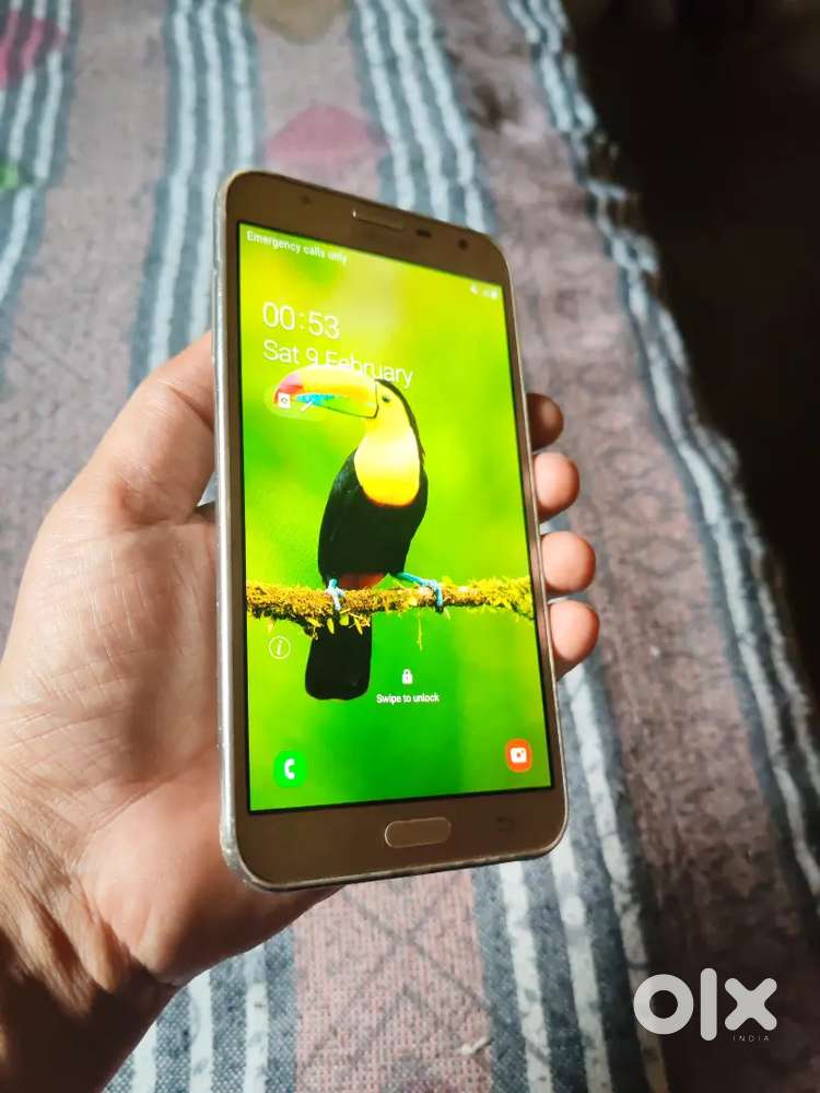 Samsung j7 next  very good condition super amoled screen