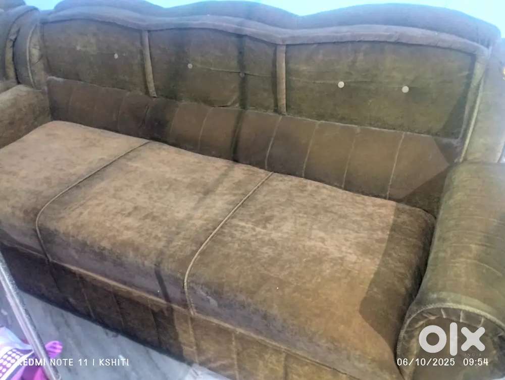 Sofa set 3 (5 seater)