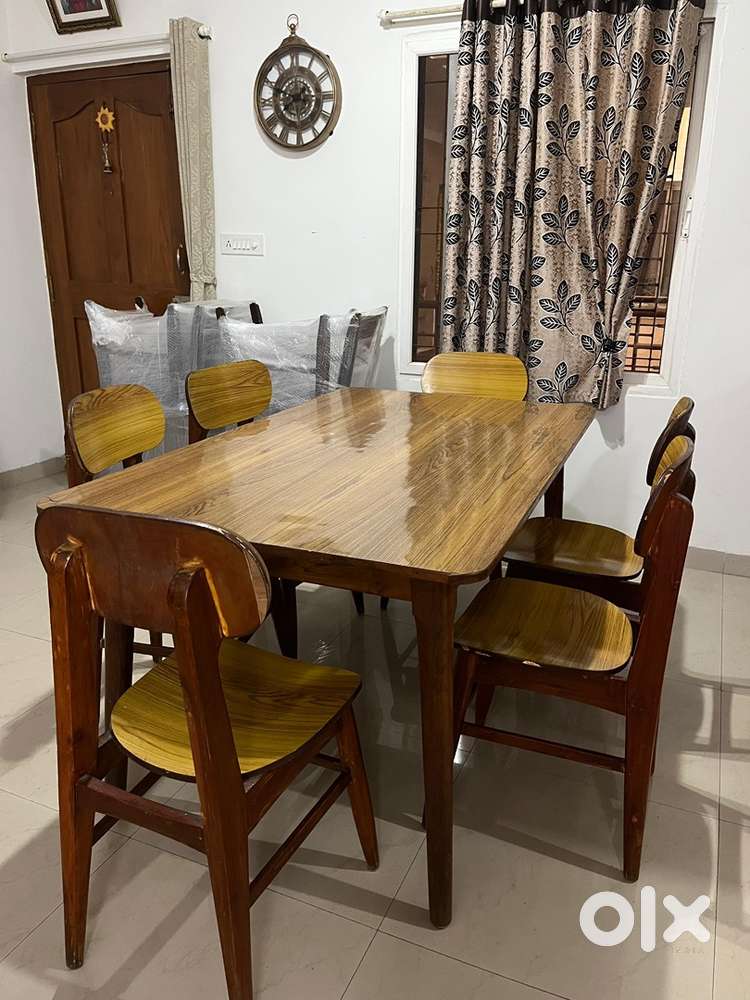 Dining Table (Teak wood)
