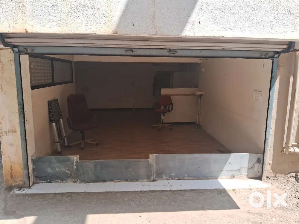Shop for Rent – Ideal for Clinic / Classes / Office