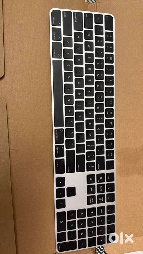 Apple Magic Keyboard with Touch Id