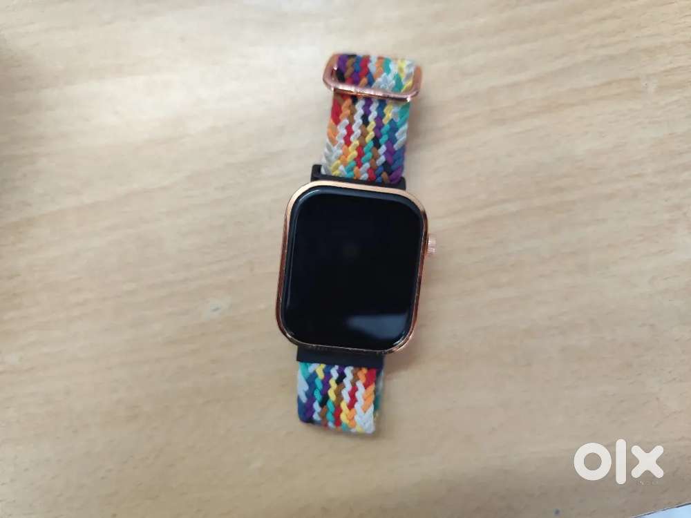 NOISE COLORFIT PRO 5 (under warranty) no scratches, just as new.
