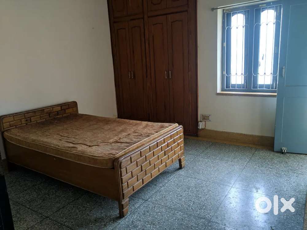 1 BHK AVAILABLE FOR RENT AT ATAL PATH, PATNA