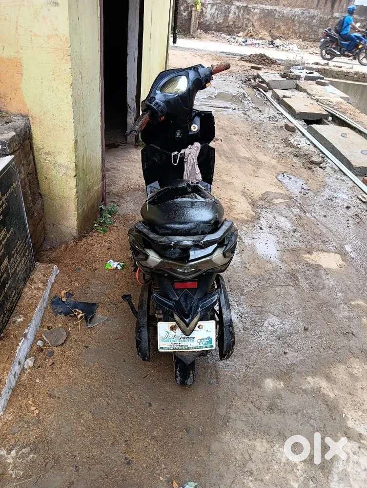 Battery quality much better than new electric scooty